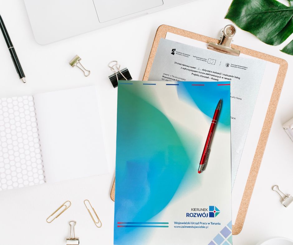 Umowa ramowa i długopis